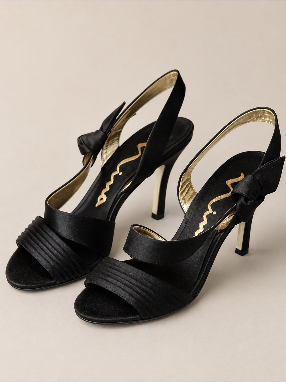 Nina Vitoria Black Satin Slingback Heels Size 9M Bow Open Toe